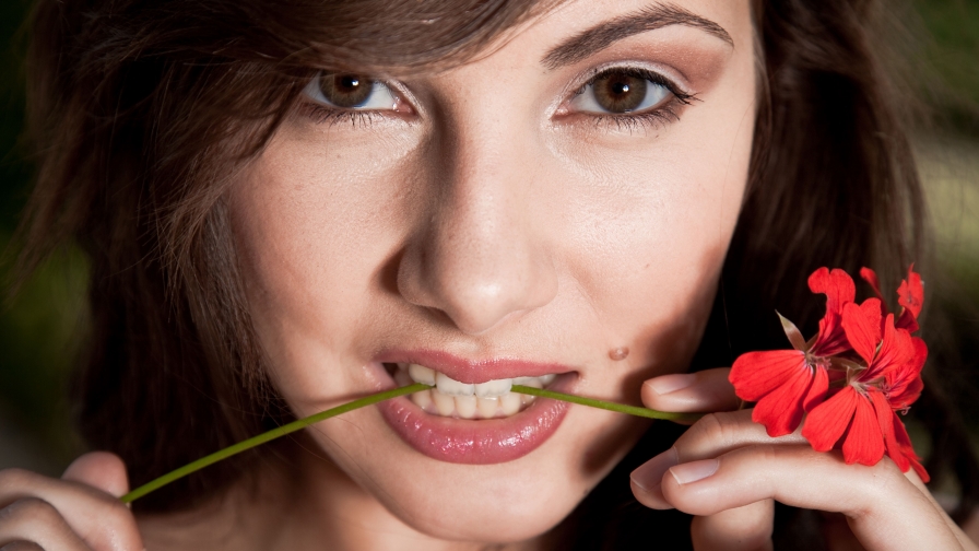 Connie Carter Sexy Pretty Beauty and Red Flower