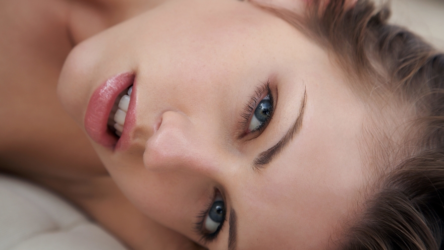 Eufrat Beautiful Young Girl