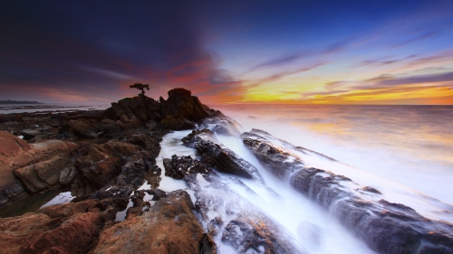 Long Exposure of a Clouds and Water